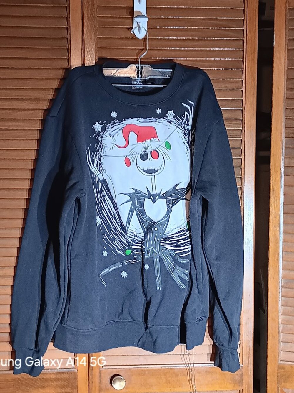 DISNEY Nightmare Before Christmas Mens Medium Black Light Up Sweatshirt Jack